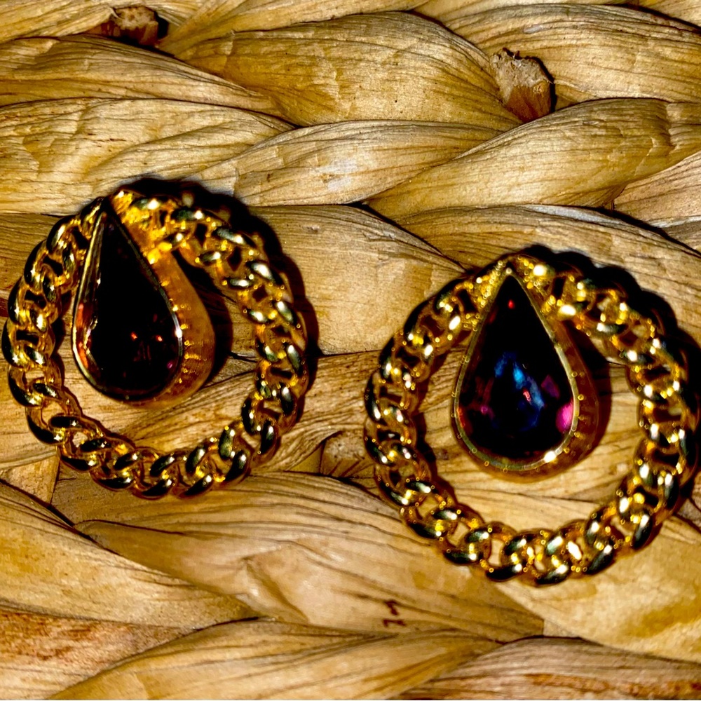 Vintage amethyst gold tone  earrings